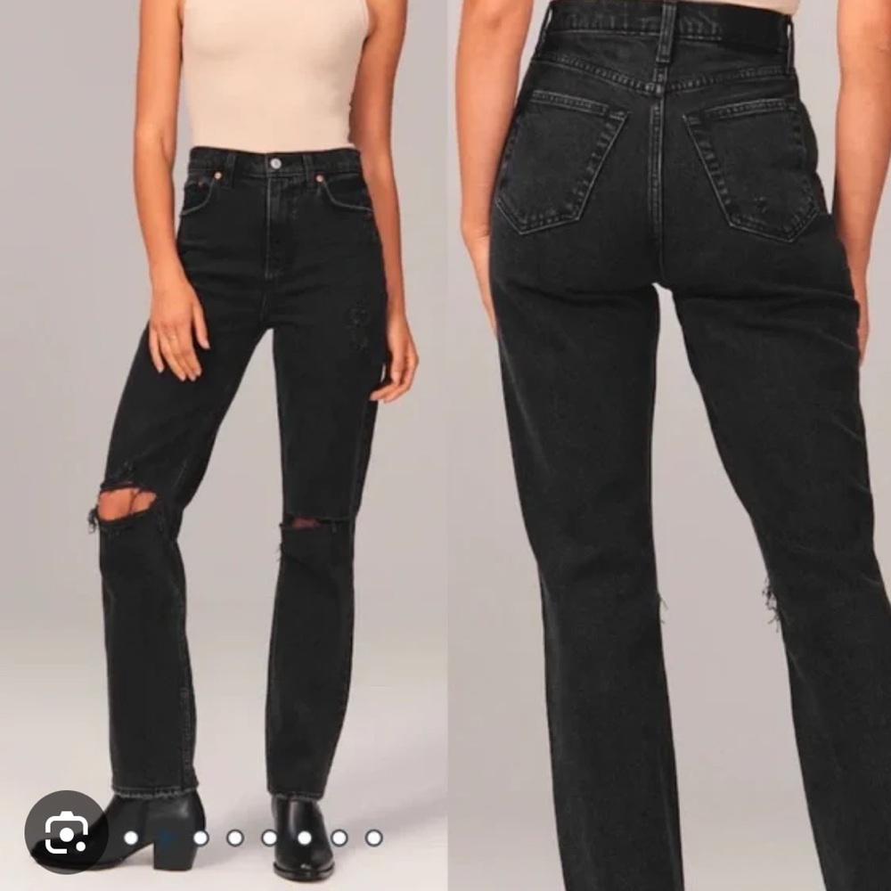 A&F 90s Straight Ultra High Rise